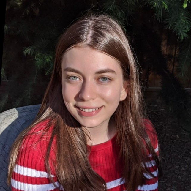Sarah Pfitzner headshot